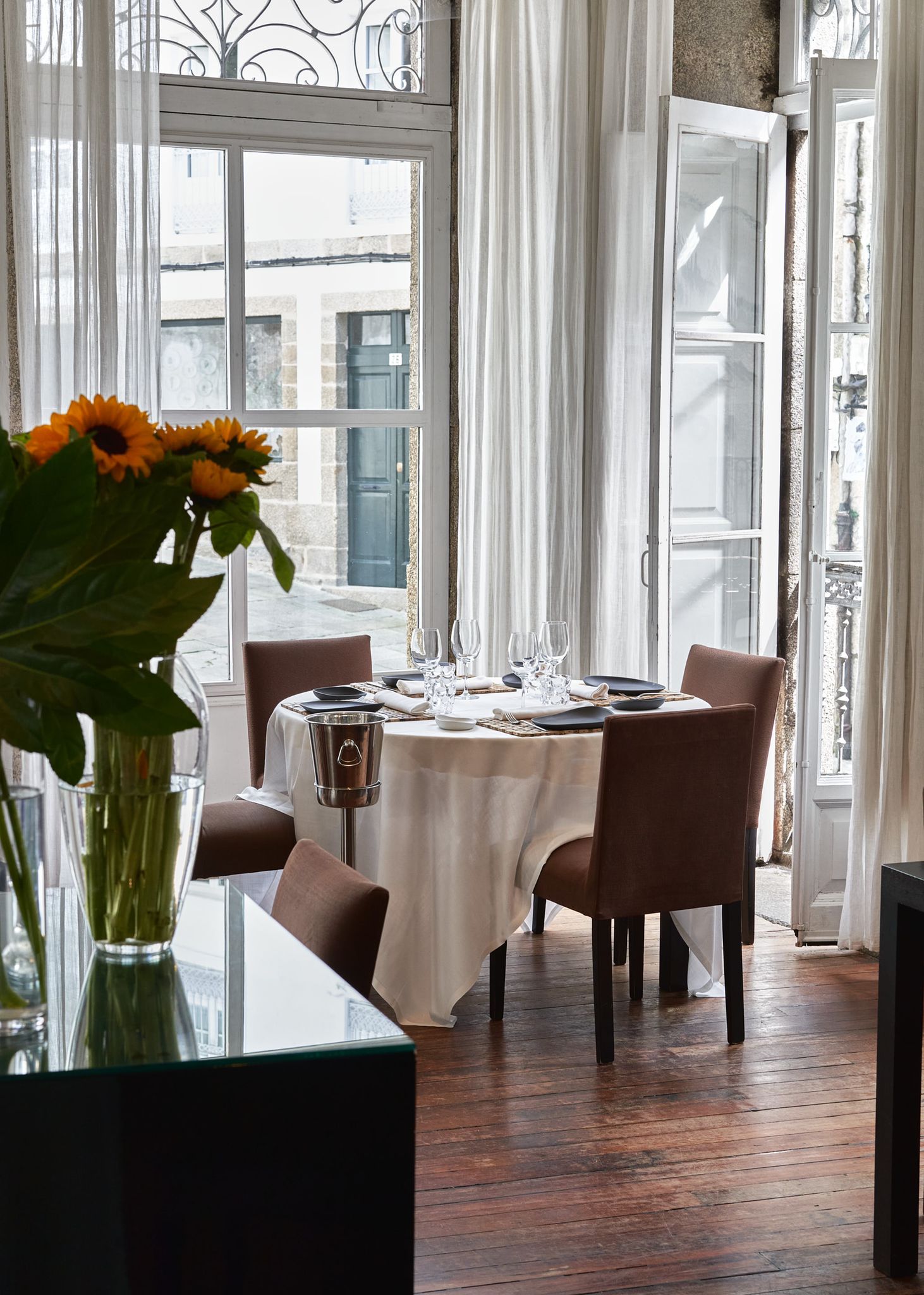 Interior del restaurante A Curtidoría, zona vieja de Santiago de Compostela